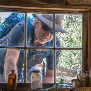 Meet your Posher, Charles